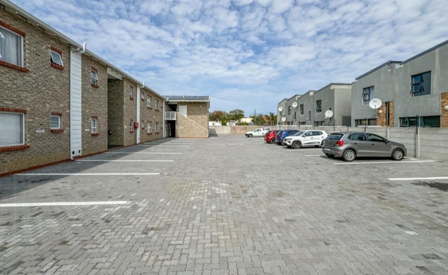 To Let 1 Bedroom Property for Rent in Newton Park Eastern Cape